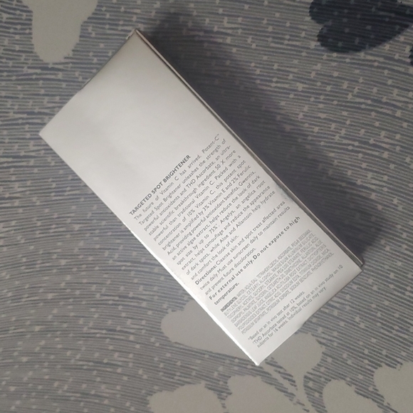 Peter Thomas Roth Potent-C Targeted Spot Brightener - Picture 2 of 3